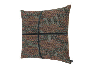 Квадратная подушка с рисунком