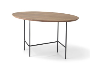 Овальный журнальный столик с мраморной столешницей