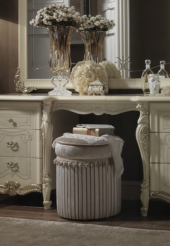 Пуф  ARREDOCLASSIC TIZIANO 3