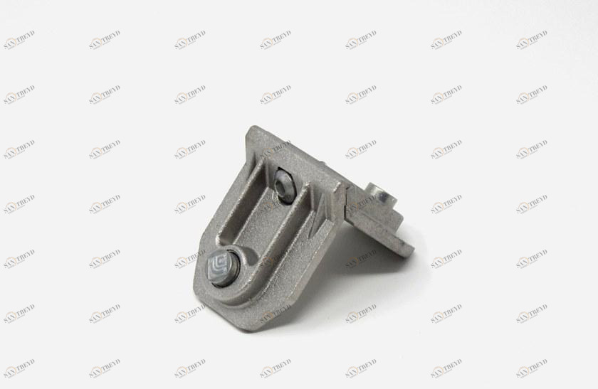 MASTER ITALY Литой кронштейн с внешней муфтой  0365 