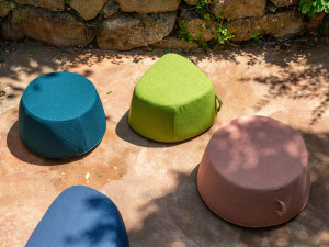 Съемный садовый пуфик