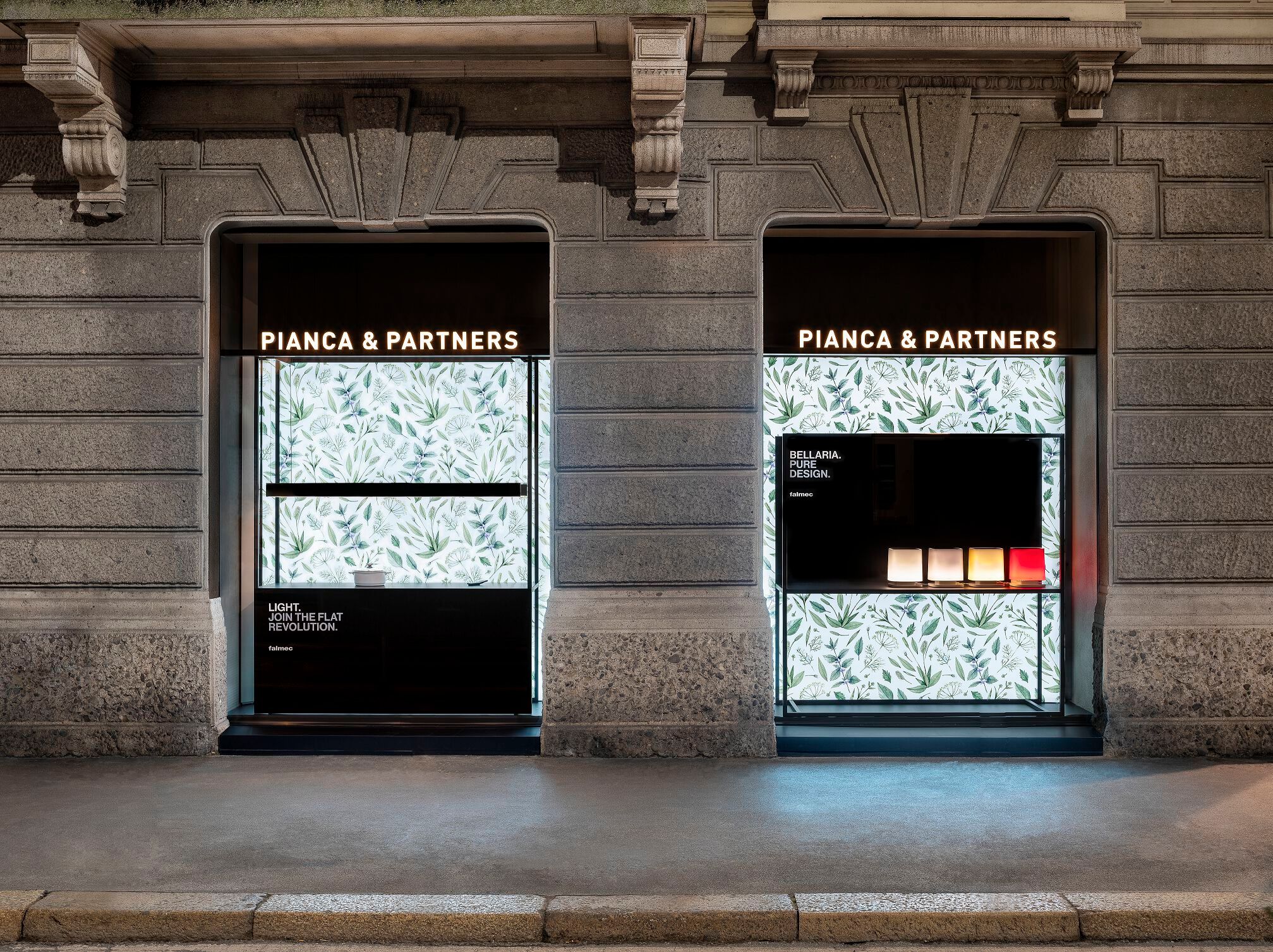 Алюминиевая и тканевая система для оформления витрин ABS Group ALLESTIMENTI PER VETRINE ARCH-00135289 - Вид №9