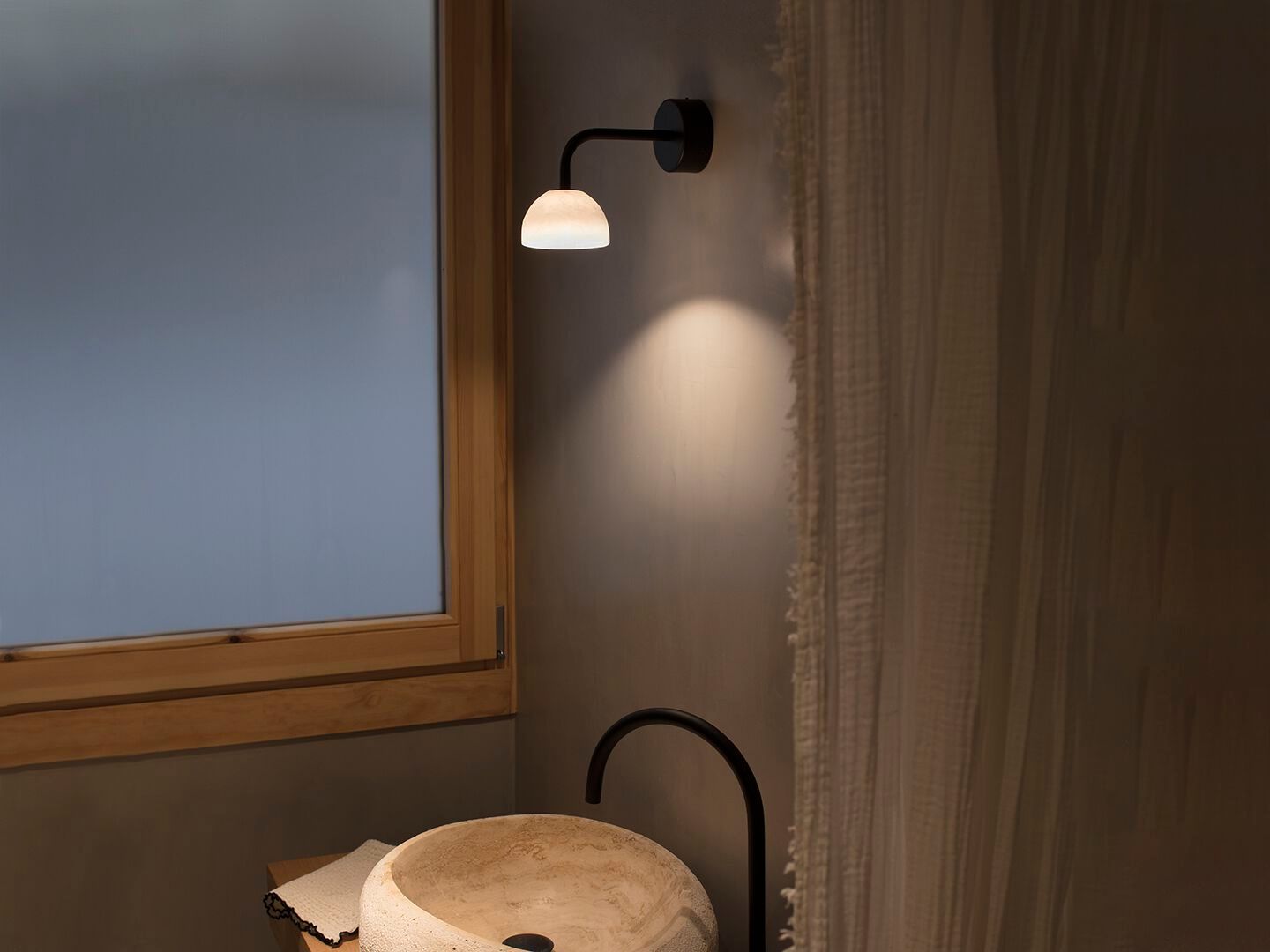 Керамический светодиодный настенный светильник luxcambra Absidiola ARCH-00046318 - Вид №1