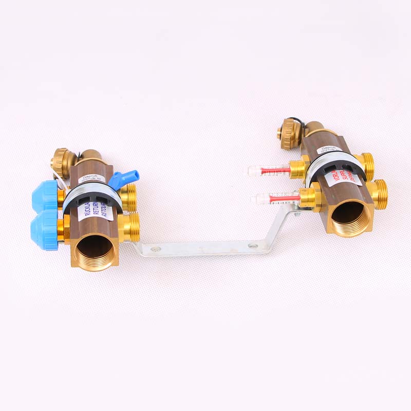 Коллекторная группа HKV/T с термостатическими вентилями и расходомерами WATTS Ind 1"x3/4"ЕК 2 выхода 10004194 - Вид №2