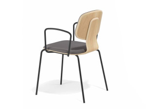 Стул из бука и металла с подлокотниками