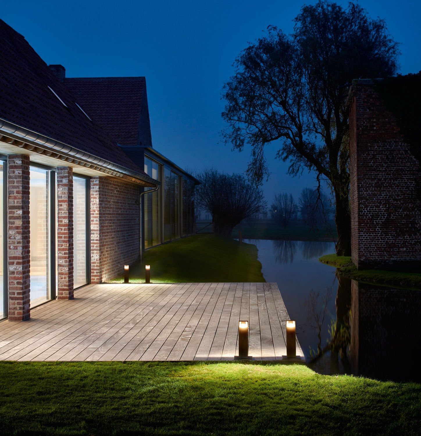 Светодиодный световой столб Deltalight Walker II ARCH-00099340 - Вид №1