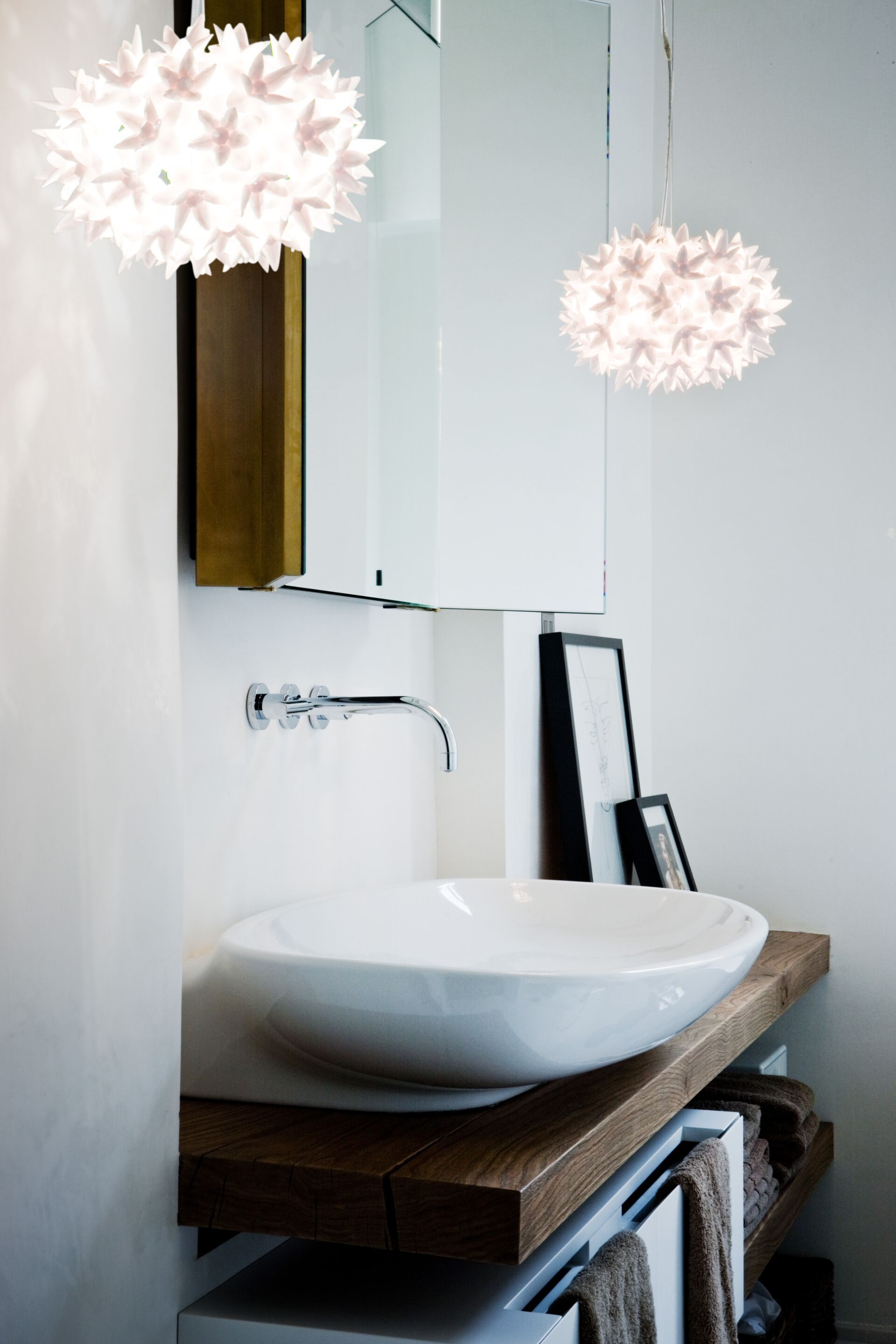 Светодиодный настенный светильник из инженерного пластика Kartell BLOOM ARCH-00125763 - Вид №1