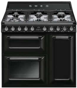 Smeg Отдельностоящая дизайнерская кухня Victoria Tr93bl