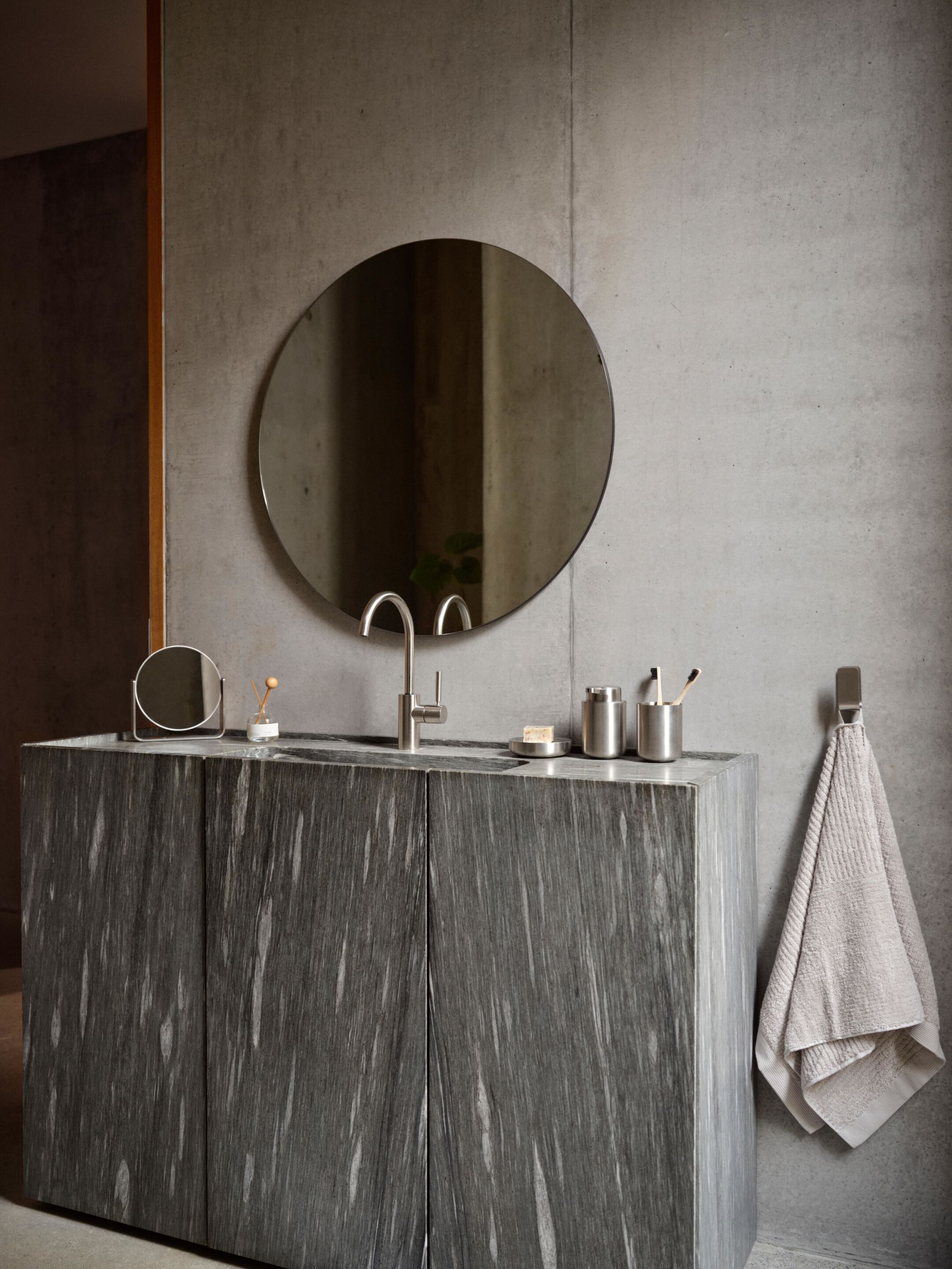 Держатель зубной щетки из нержавеющей стали ZONE DENMARK Ume ARCH-00144159 - Вид №3