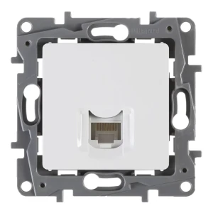 Компьютерная розетка Legrand Etika RJ45 для скрытого монтажа 17356249