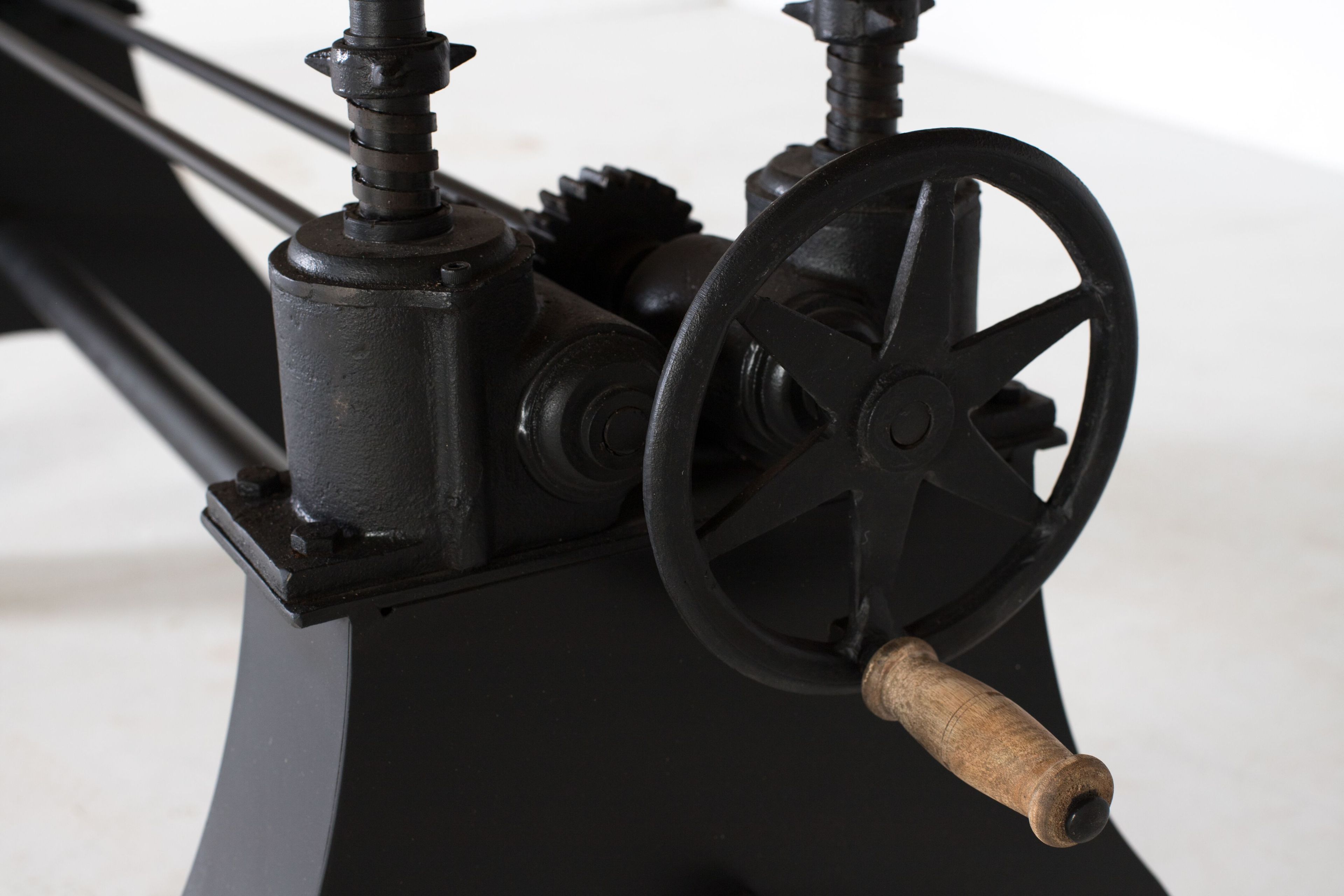 Прямоугольный стол с регулируемой высотой из манго Giner y Colomer 1657 ARCH-00105530 - Вид №3