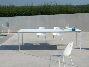 Joli Прямоугольный садовый стол из алюминия и стекла Marguerite