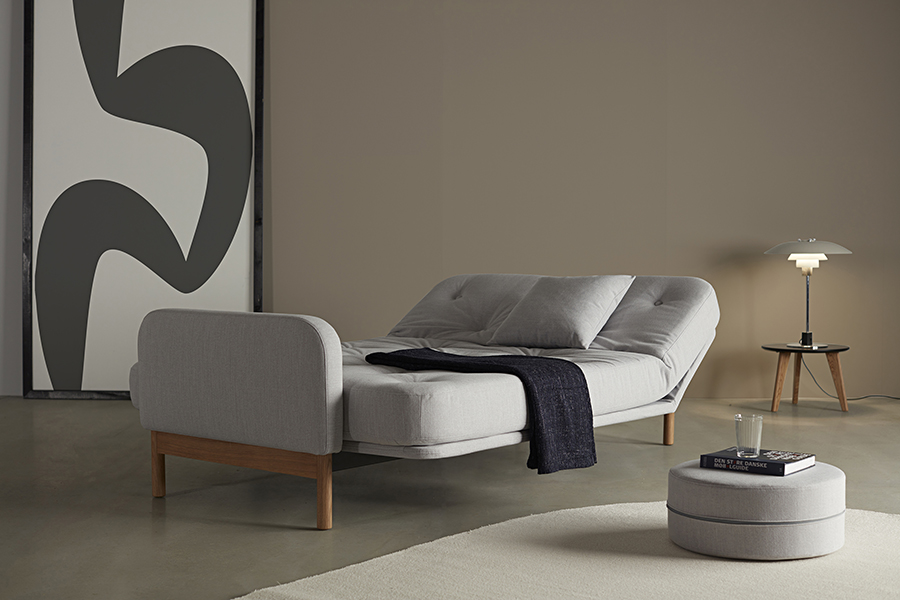 Диван Ronia с матрасом Comfort Spring Button, ножками из дуба и защитным чехлом, светло-серый Innovation Living RONIA517 - Вид №1