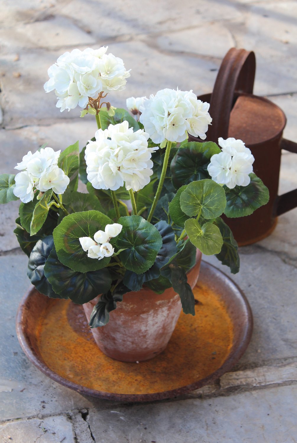 3198 777 a3 Искусственный куст герани, 38 см, белый H-andreas  - Вид №2