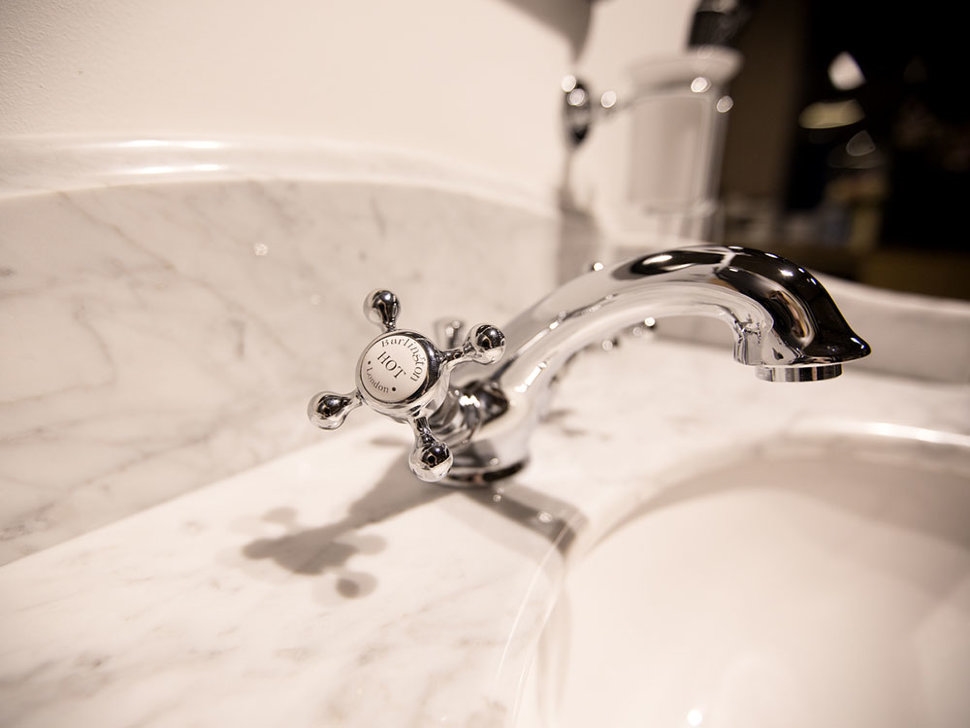 Смеситель на 1 отверстие, с донным клапаном [STA11]  Burlington STA11  - Вид №6