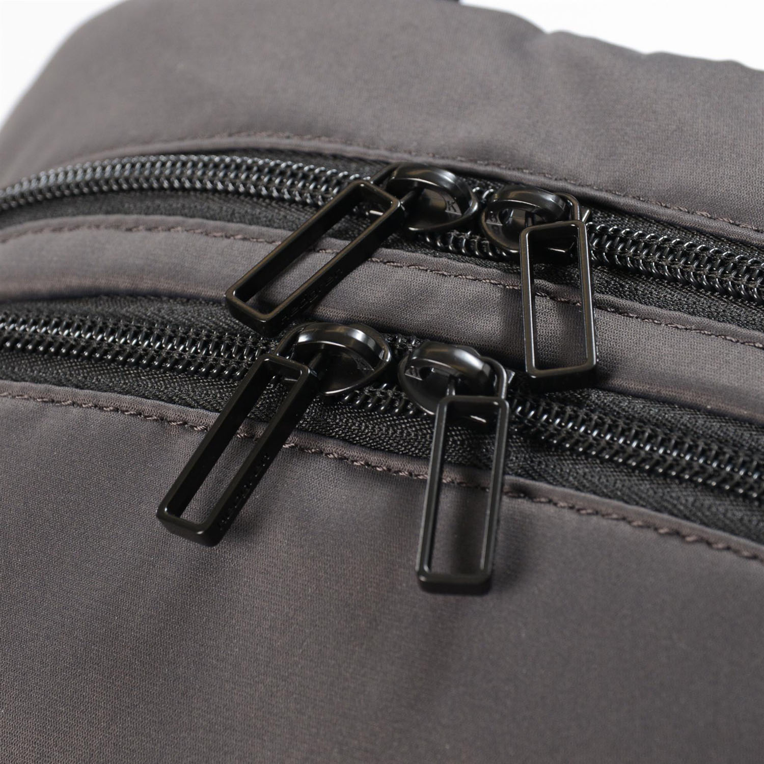 HNOV06/515 Рюкзак HNOV06 Cosmos 13 Two Compartment Backpack Hedgren Nova - Вид №8