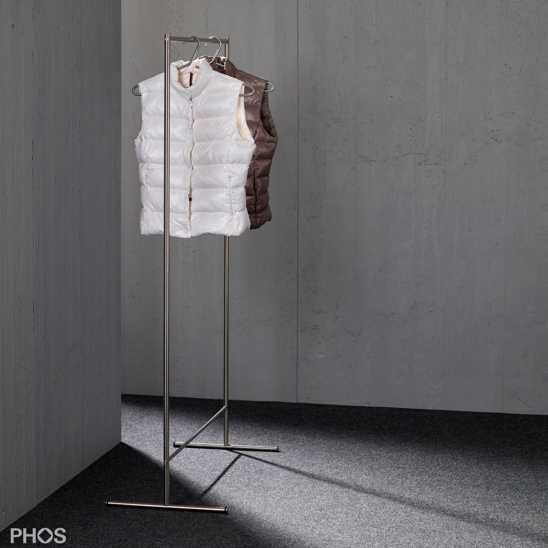 GST4 вешалка для одежды Хьюберт PHOS 