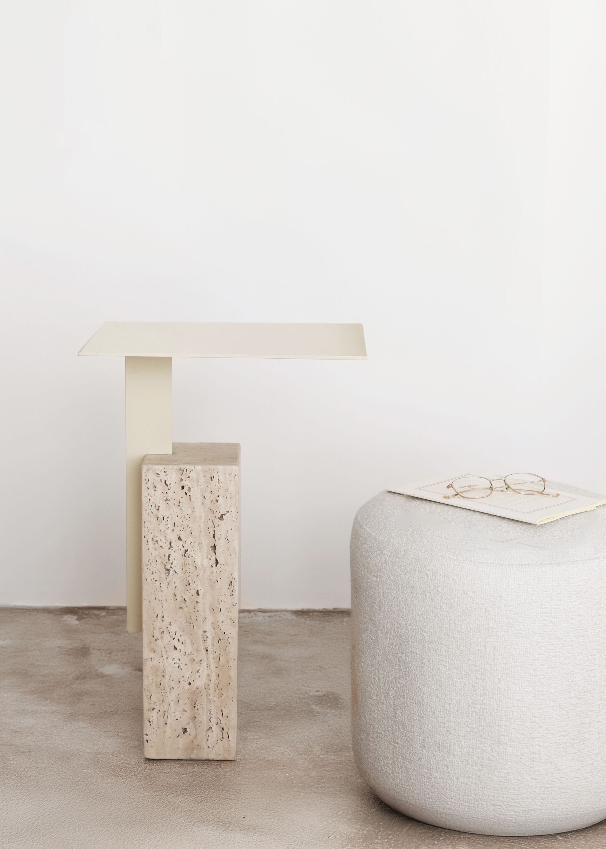 Журнальный столик с травертиновым основанием и металлической столешницей YET. Design Studio MONO ARCH-00029357 - Вид №9