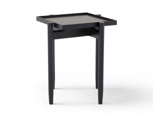 Деревянный журнальный столик