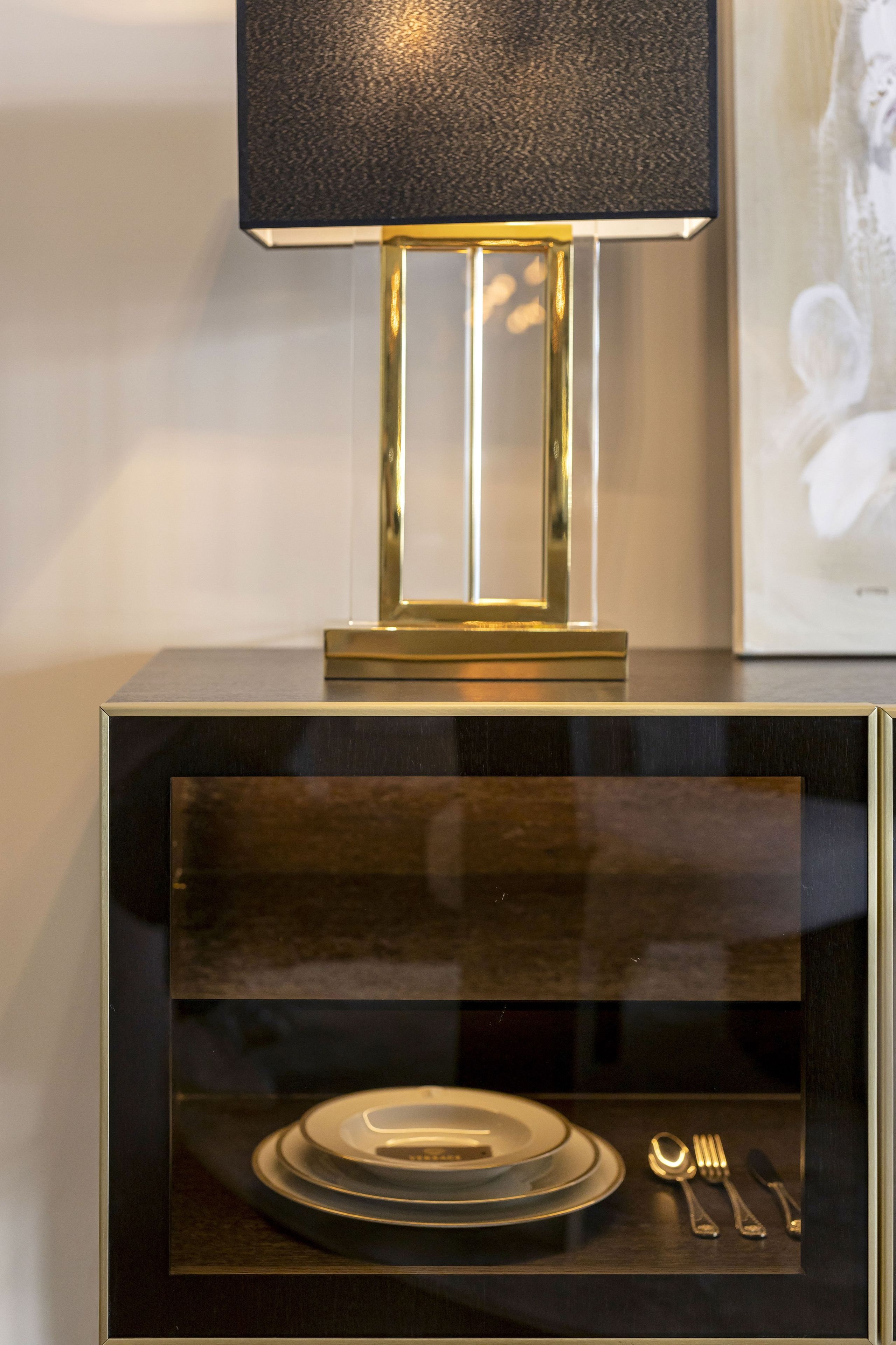 Латунный и деревянный шкаф с распашными дверями Stylish Club His &amp ARCH-00137659 - Вид №9