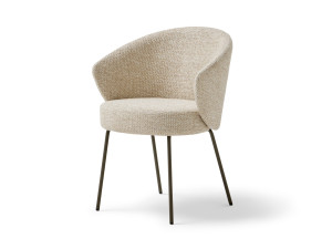 Тканевый стул с подлокотниками