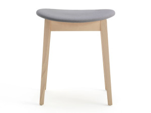 Низкий стул из бука с мягким сиденьем