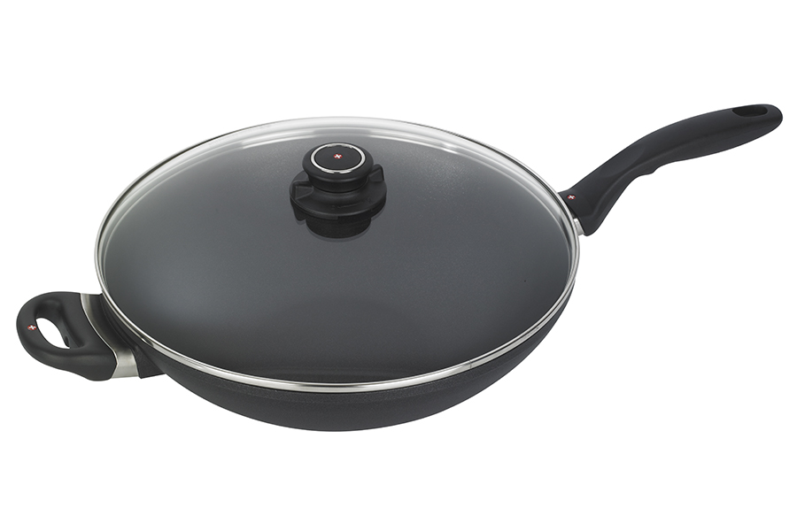 Сковорода-вок индукционная Swiss Diamond со стеклянной крышкой, две ручки, Ø32 см XD61132IC - Вид №3
