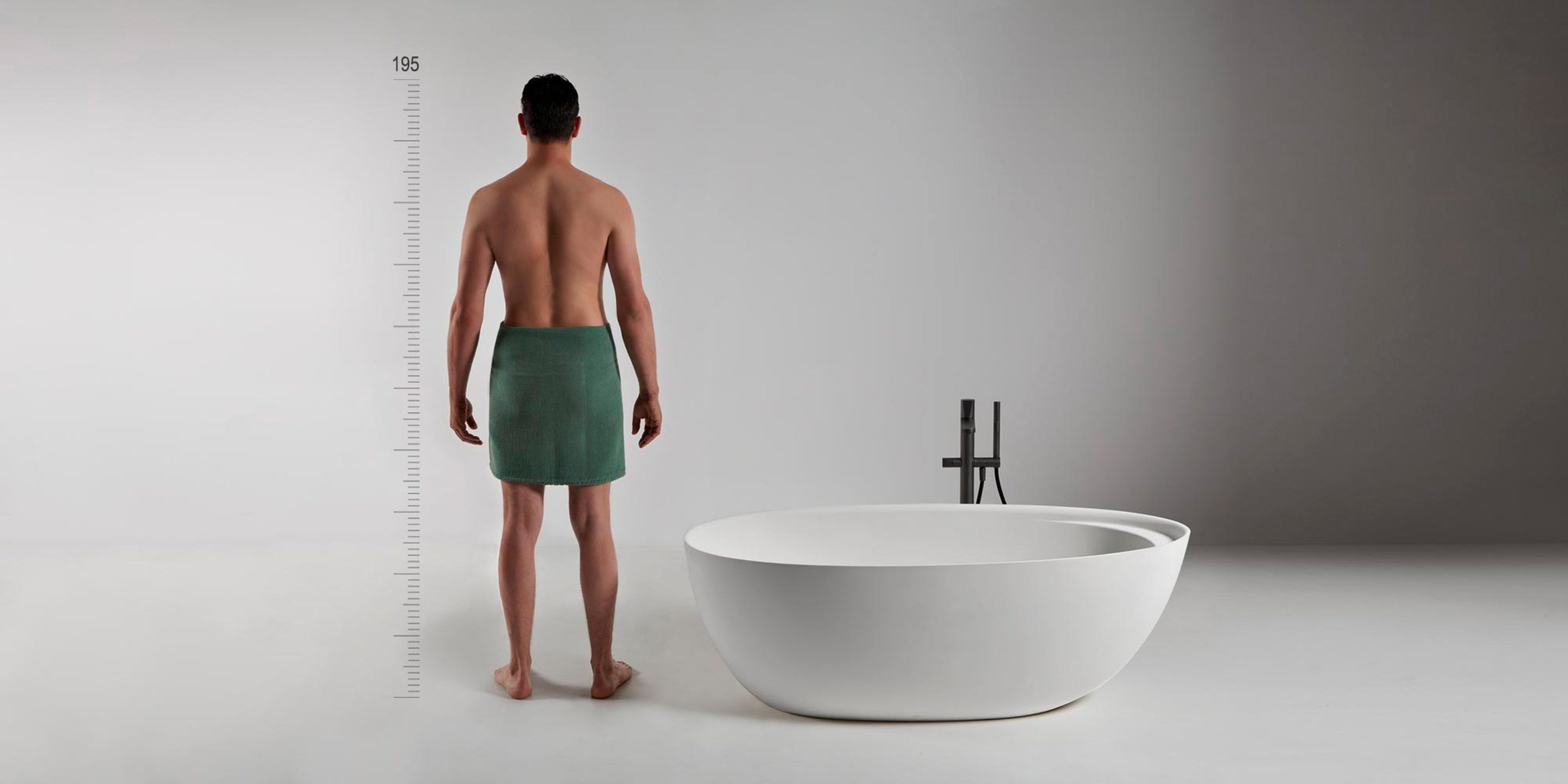 Овальная ванна в центре комнаты в Cristalplant® Antoniolupi Eclipse ARCH-00093682 - Вид №1