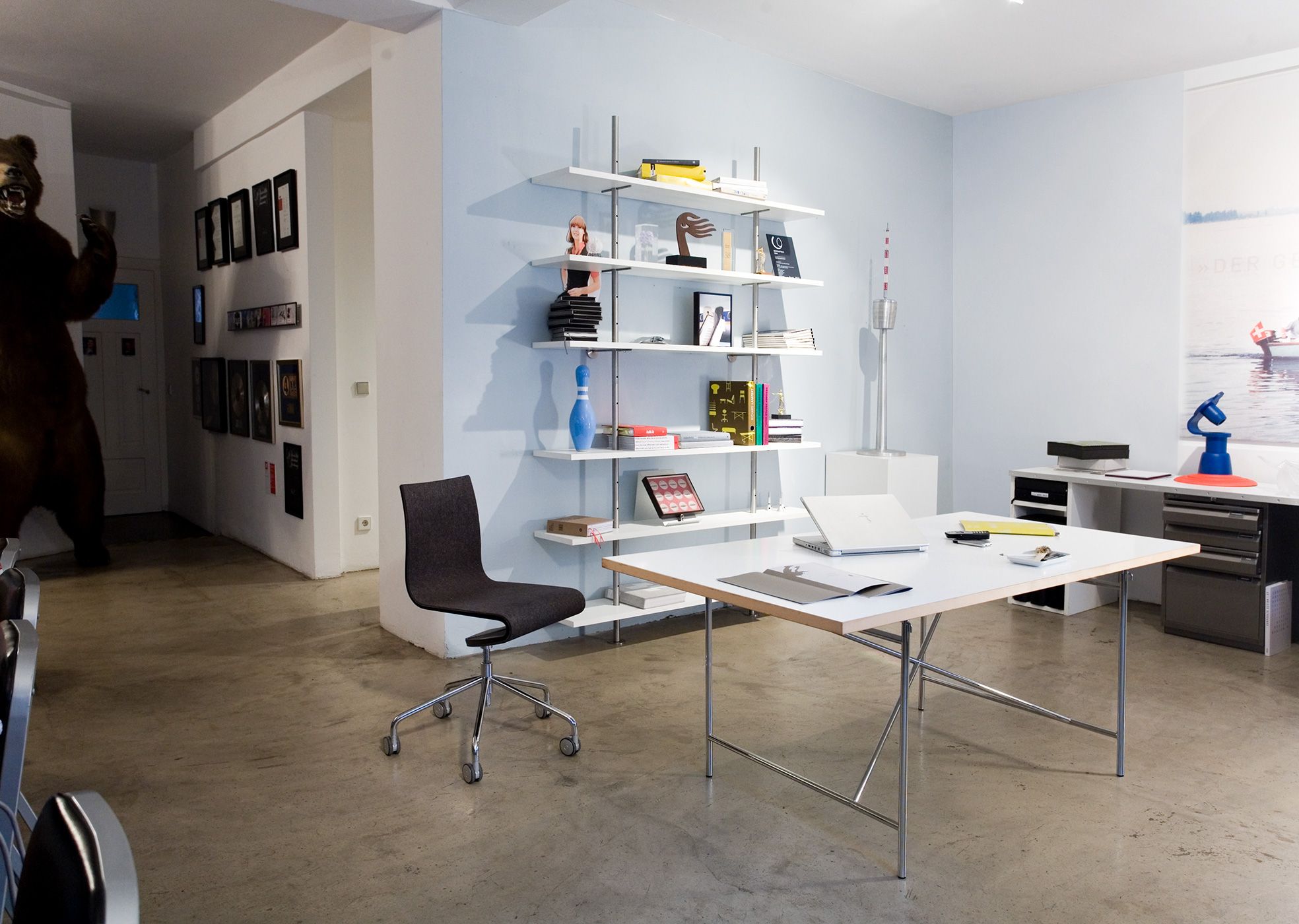 Регулируемое по высоте офисное кресло с колесами Richard Lampert SEESAW ARCH-00016371 - Вид №1