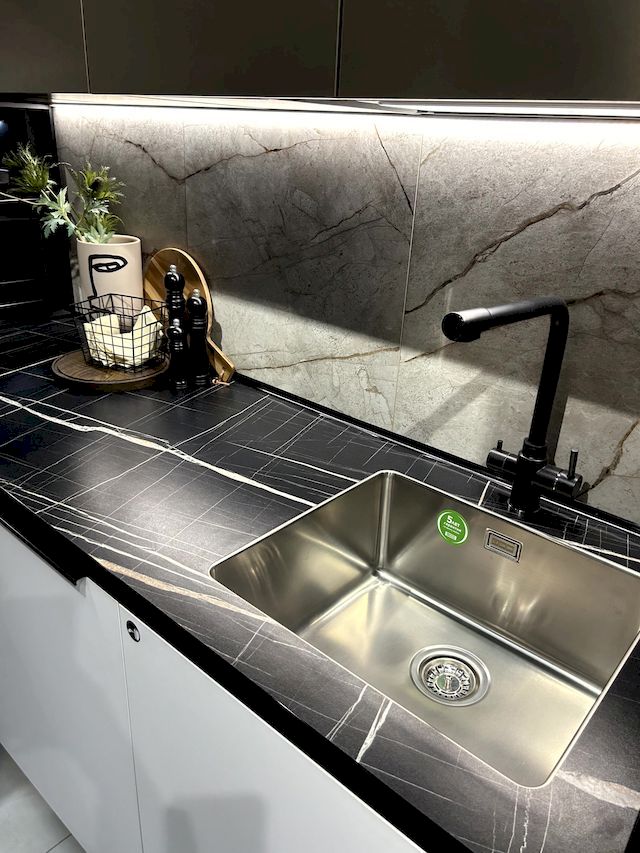 Столешницы для кухни - Мрамор Нуар LIGRON LIST357 2109 - Вид №15