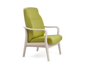 Кресло с высокой спинкой