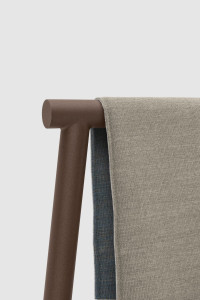 Двуспальная кровать