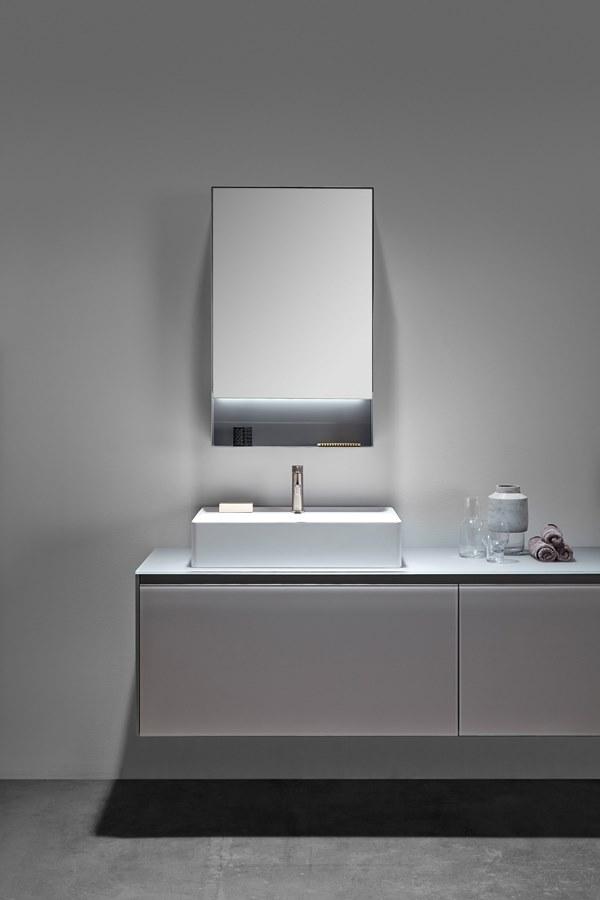 INBANI Металлическое зеркало с контейнером со встроенной подсветкой для ванной Strato sun-id-1372428 - Вид №1