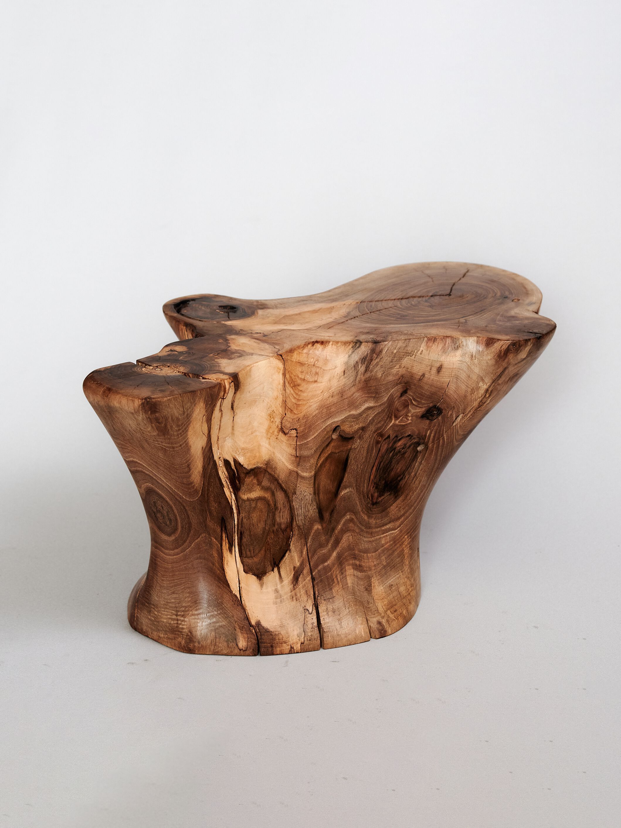 Низкий журнальный столик из грецкого ореха Logniture Leszy ARCH-00153020 - Вид №10