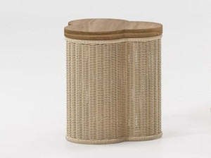 Треугольный журнальный столик из синтетического волокна