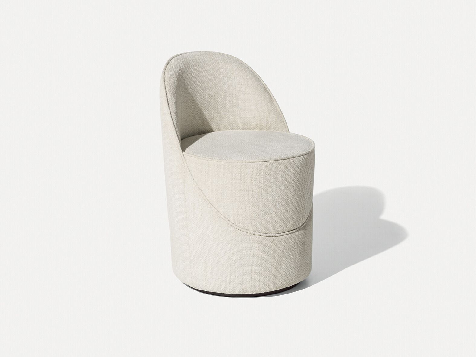 Кресло с обивкой OASIS ELEONOR ARCH-00064850