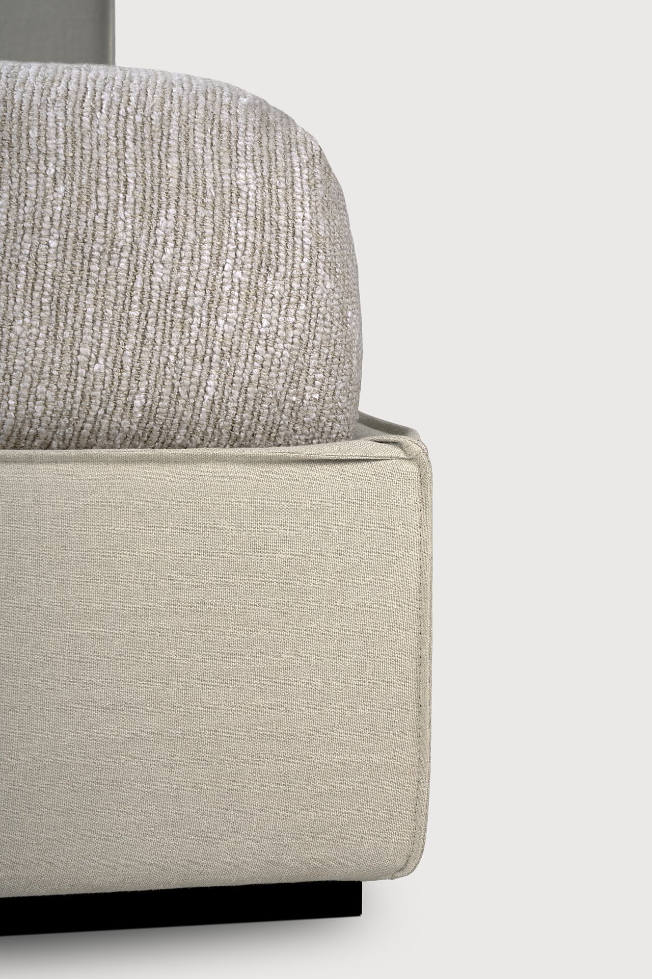 Съемная двуспальная кровать из льна Ethnicraft Revive ARCH-00149988 - Вид №14