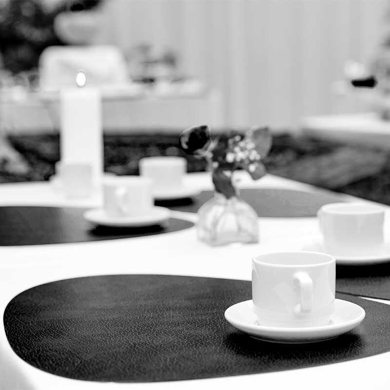 9873 BULL brown подстановочная салфетка фигурная 37x44 см, толщина 2мм;LIND DNA - Вид №3