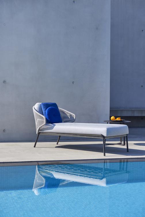 MNST322 Шезлонг лава серебро Manutti Radius - Вид №3