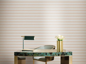 Полосатые обои из рафии