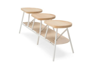 Скамейка из стали и ясеня