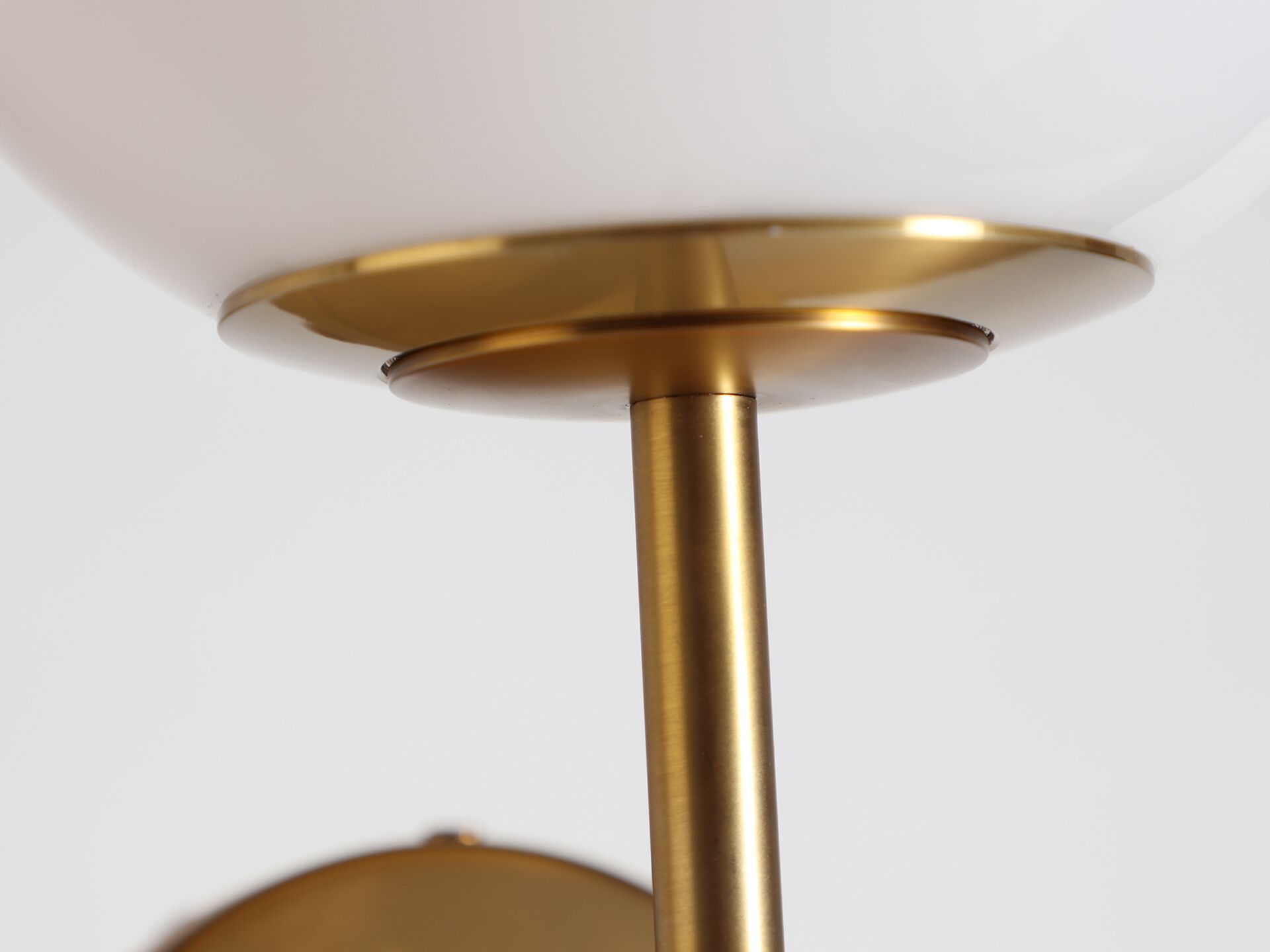 Латунный настенный светильник Vical Home BOLA ARCH-00035213 - Вид №3