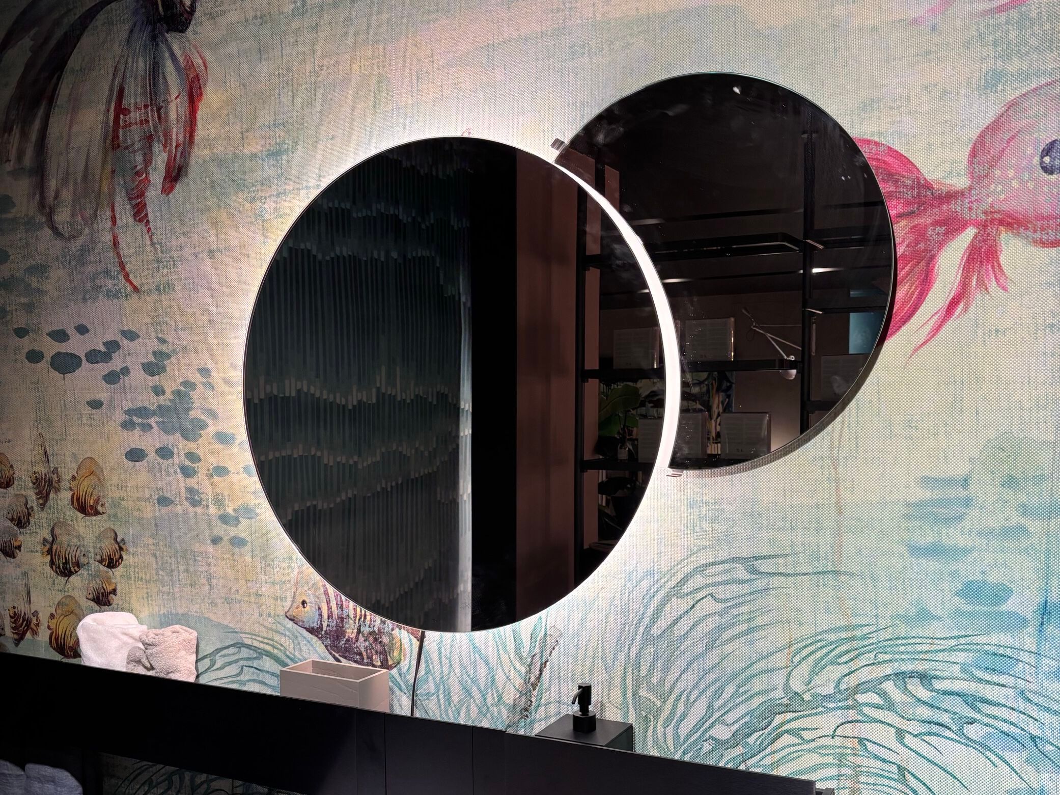 Зеркало со встроенным освещением In Stock Agape ARCH-00080804