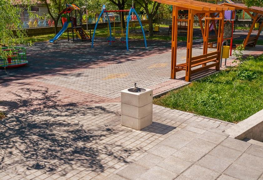 ENCHO ENCHEV - ETE Фонтан с бетонным полом  140  - Вид №1