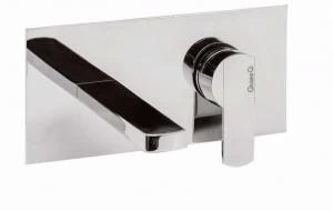 Rubinetteria Giulini Смеситель для умывальника настенный на 2 отверстия с тарелкой Surf F5810