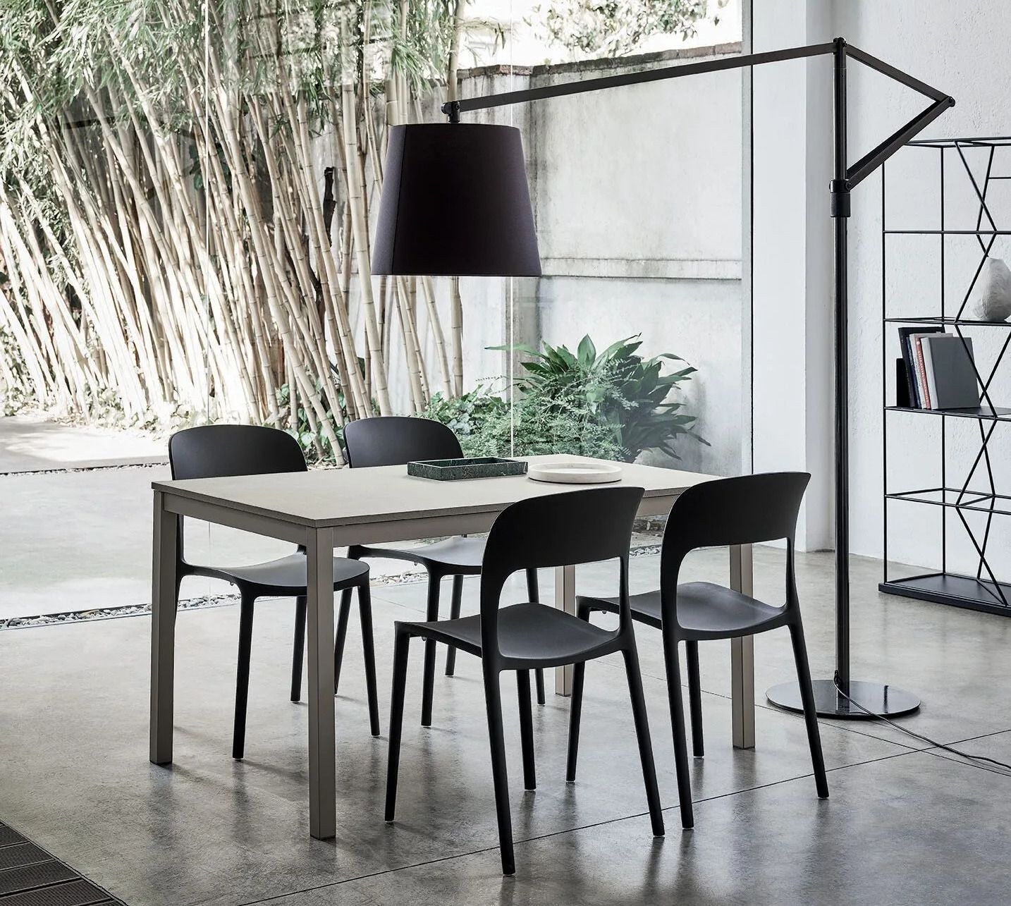 Выдвижной обеденный стол из стали и меламина Bontempi Casa Mago ARCH-00149967 - Вид №1