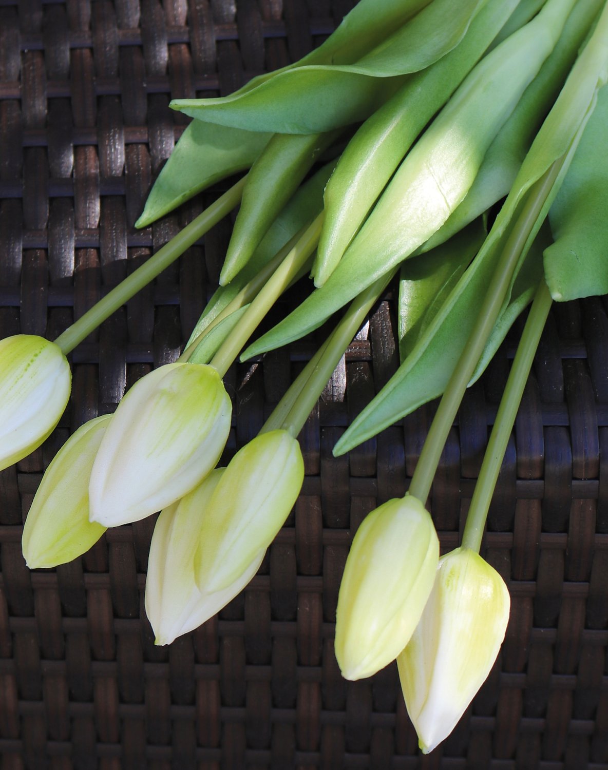 2942 708 a3 Букет тюльпанов из шелка, 7-кратный, 44 см, real touch, бело-зеленый H-andreas  - Вид №3