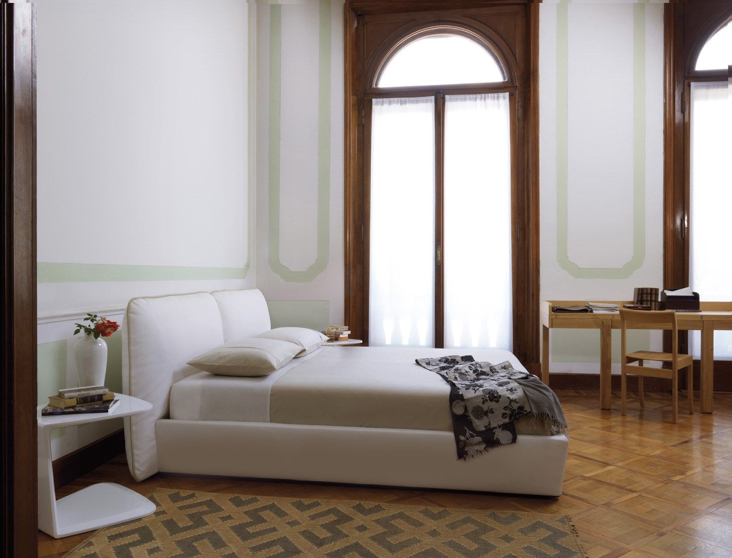 Двуспальная кровать-контейнер с мягким изголовьем ESTEL GROUP PLUME ARCH-00092038 - Вид №4