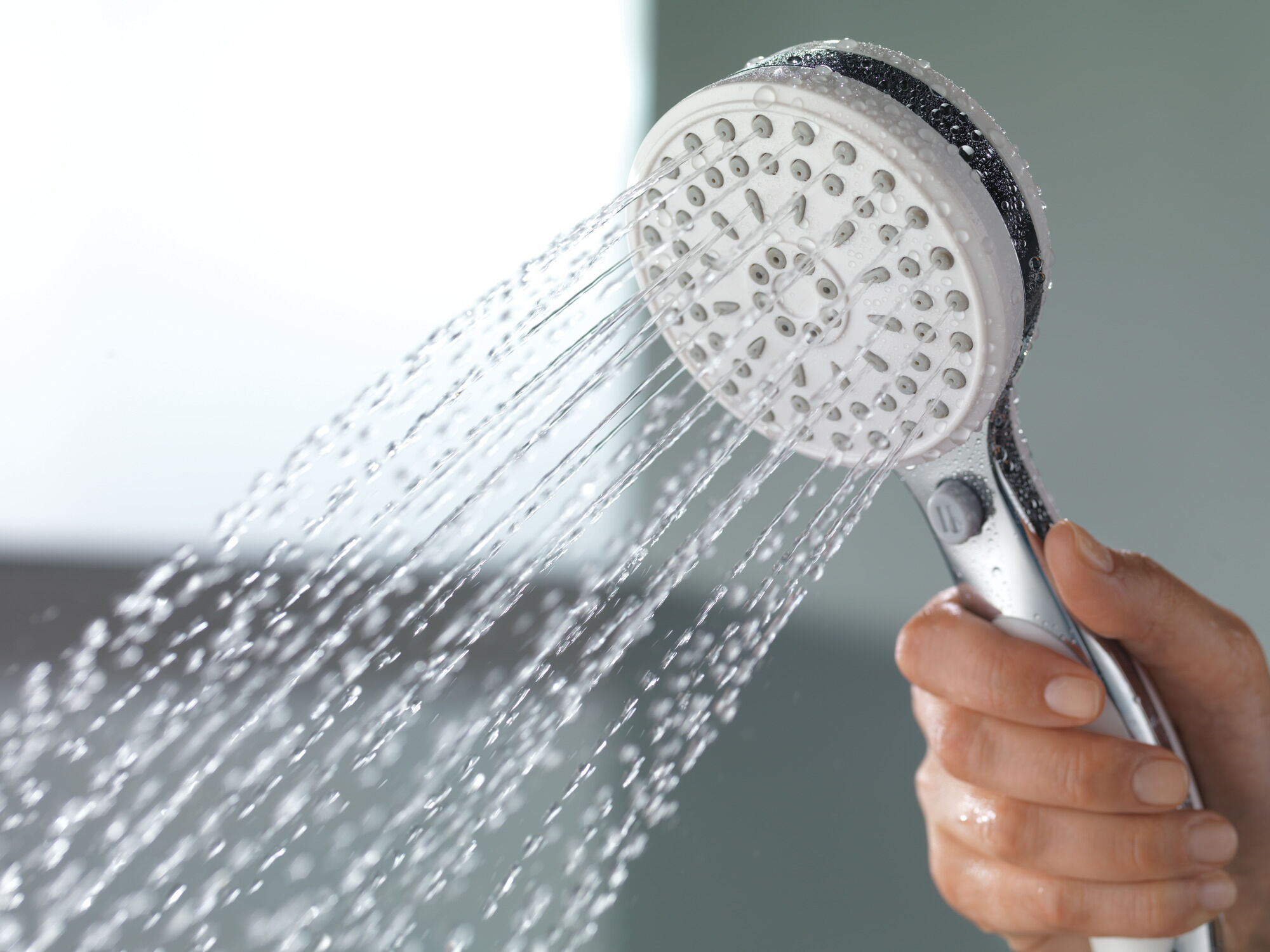 ActivTouch® Ручной душ с 9 настройками Delta Faucet 75821CWC - Вид №5