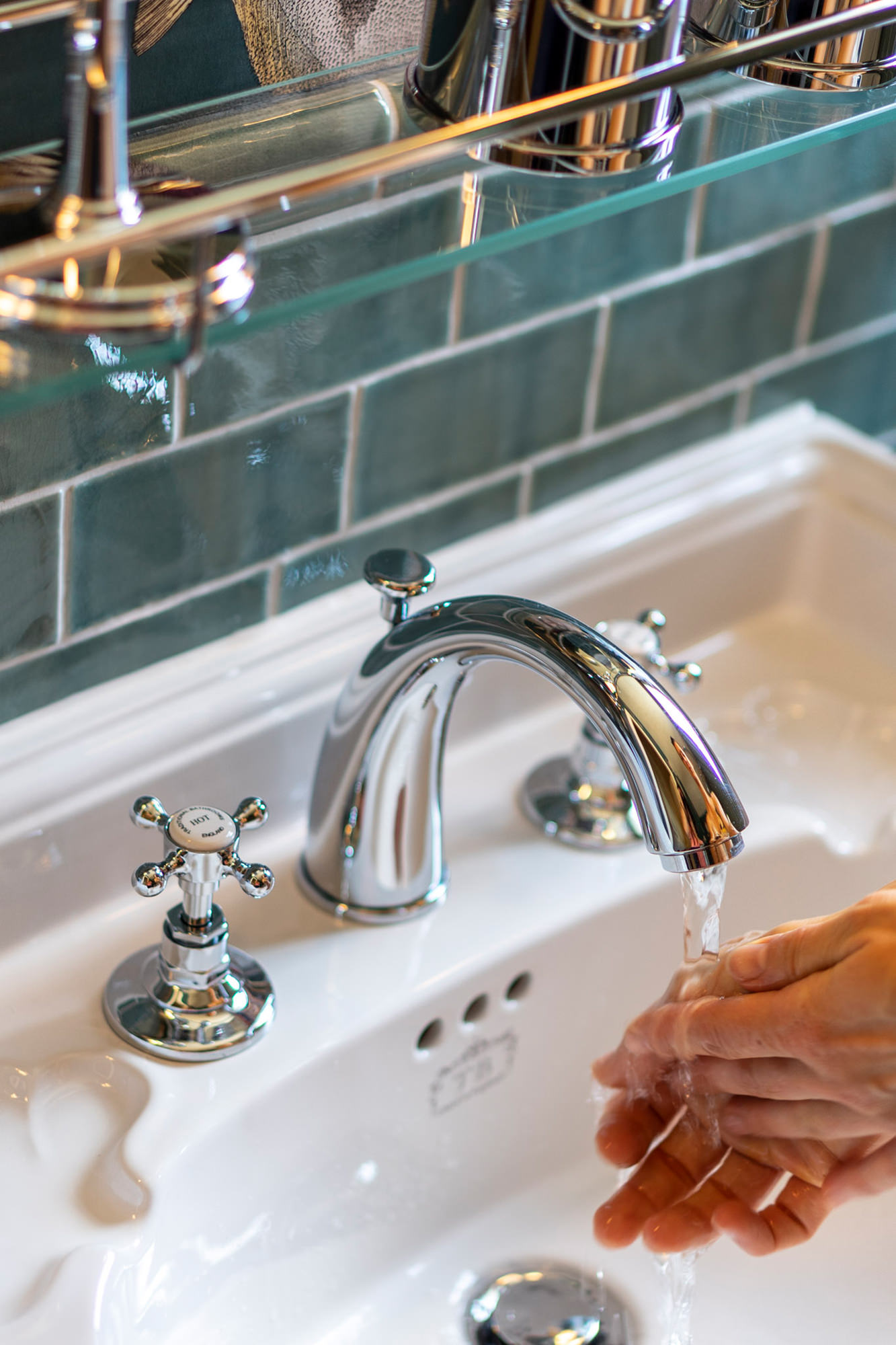 Traditional bathrooms ЛОНДОН однорычажный смеситель для умывальника HIGH Tb404.614.ag LONDON - Вид №1